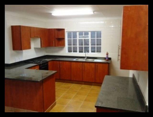 3 BEDROOM PROPERTY TO RENT IN PRIMROSE